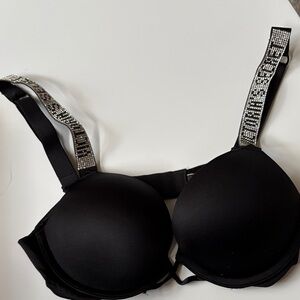 Victoria’s Secret Elegant Black Women's Bra with Embellished Straps-32c